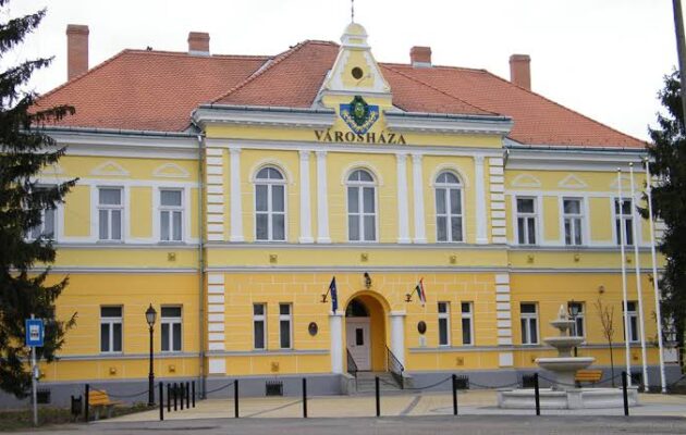 Kaba város önormányzata
